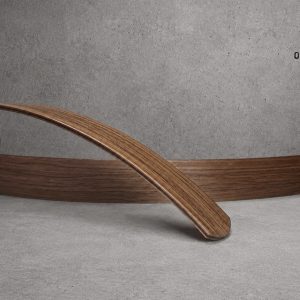 Wood / Walnut